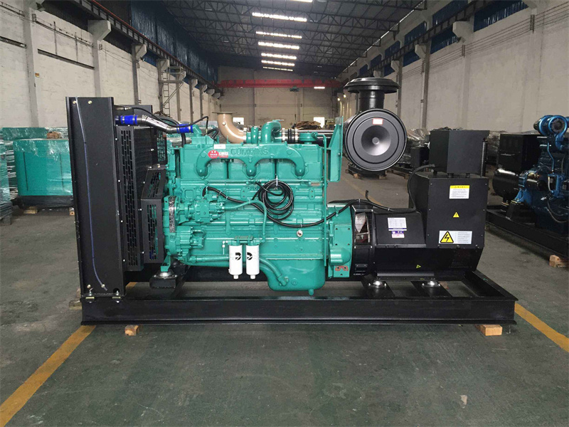 江口柴油发电机组过载运行时降低转速有哪些注意事项？