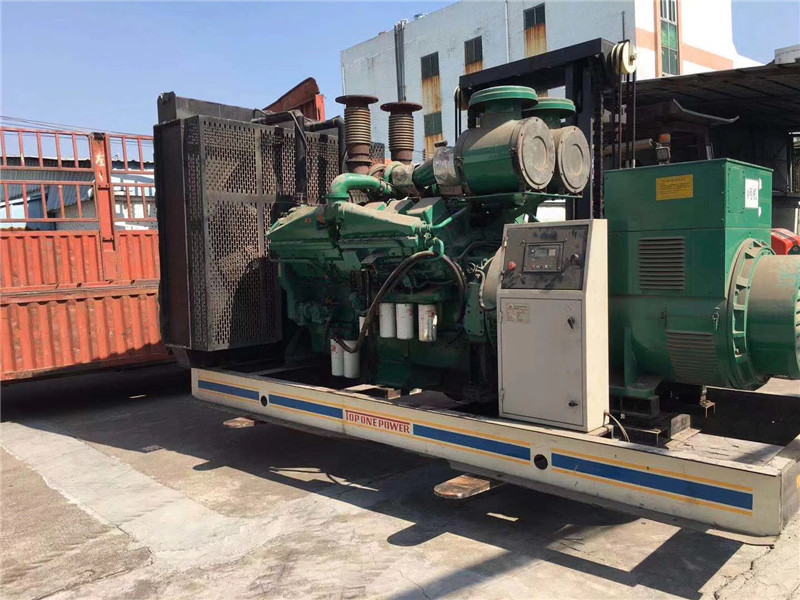 江口压力测试设备的精度等级是如何划分的？